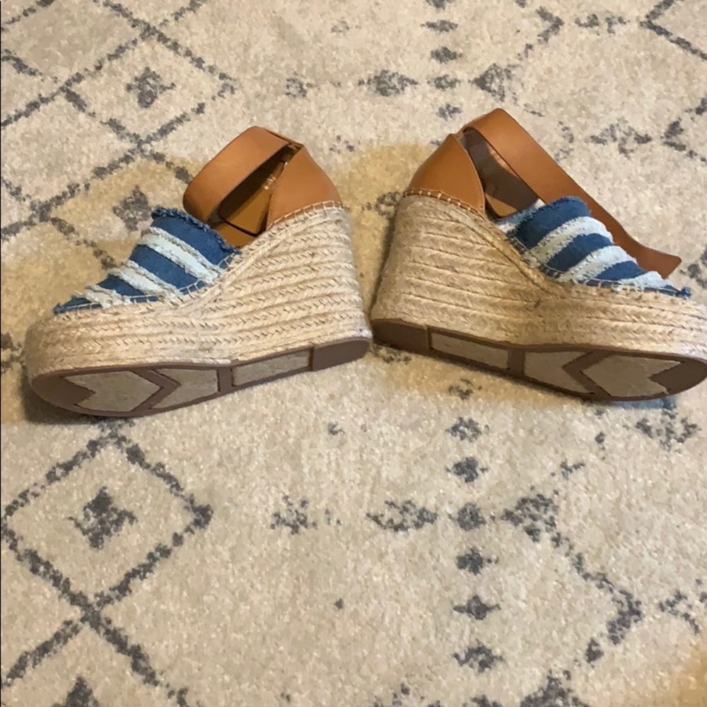Marc Fisher Wedges - Picture 2 of 5